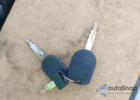 2011 Ford Focus Se из США, поврежденный, VIN 1FAHP3FN0BW165877